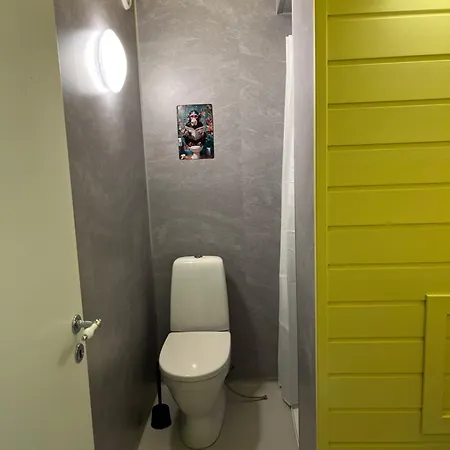 Apartamento Small Cozy With Wi-fi Tjorhom